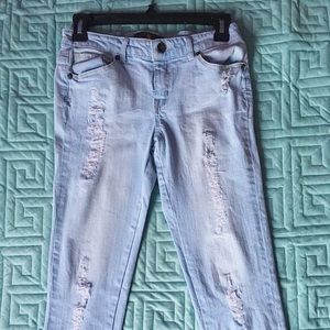 Cropped Light-wash Jeans